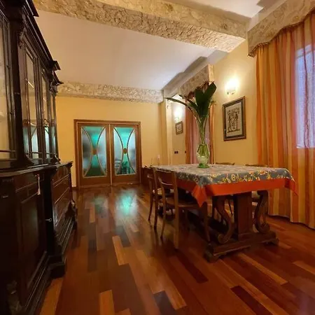 Casa Elle *